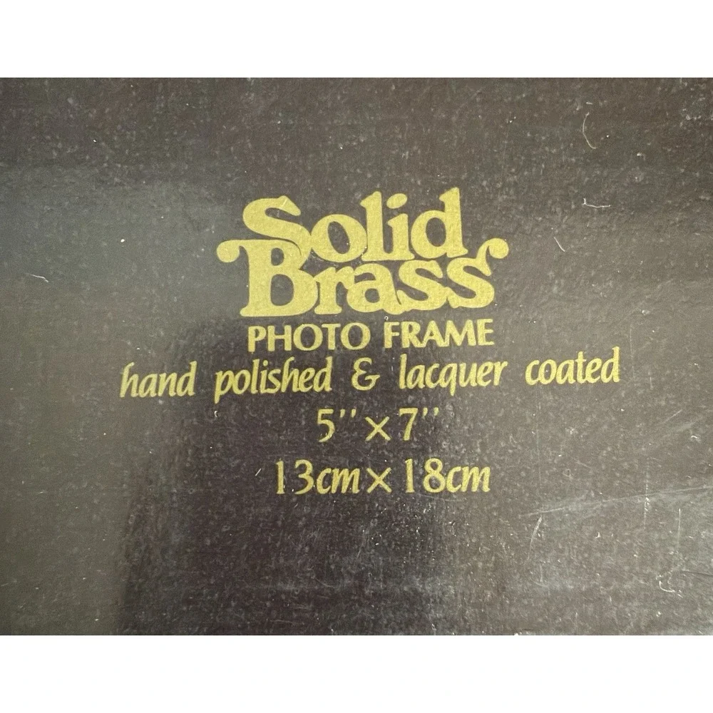 Vintage Heritage Solid Brass 5x7 Photo Frame Gold Ribbed Korea w/ Original Box